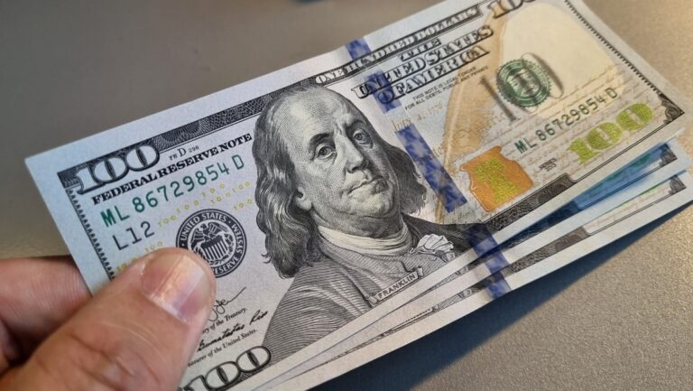 Dólar hoy: todas las cotizaciones de este viernes.