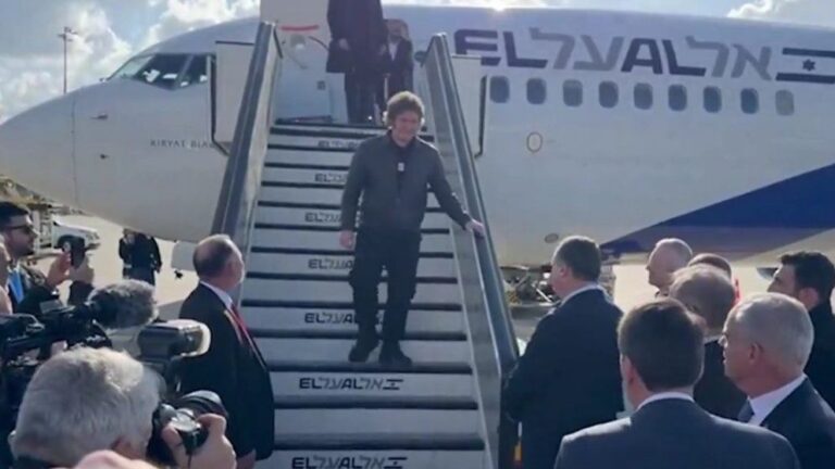 Milei llegó a Israel y anunció que mudará la embajada argentina a Jerusalén