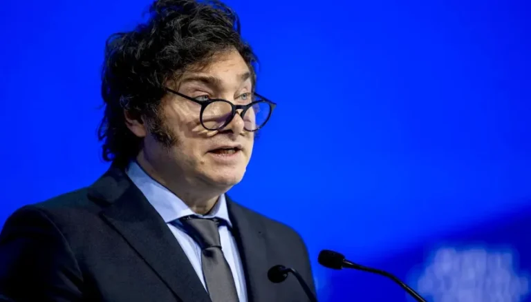 Milei hará un llamado a la unidad nacional para que los legisladores y gobernadores.