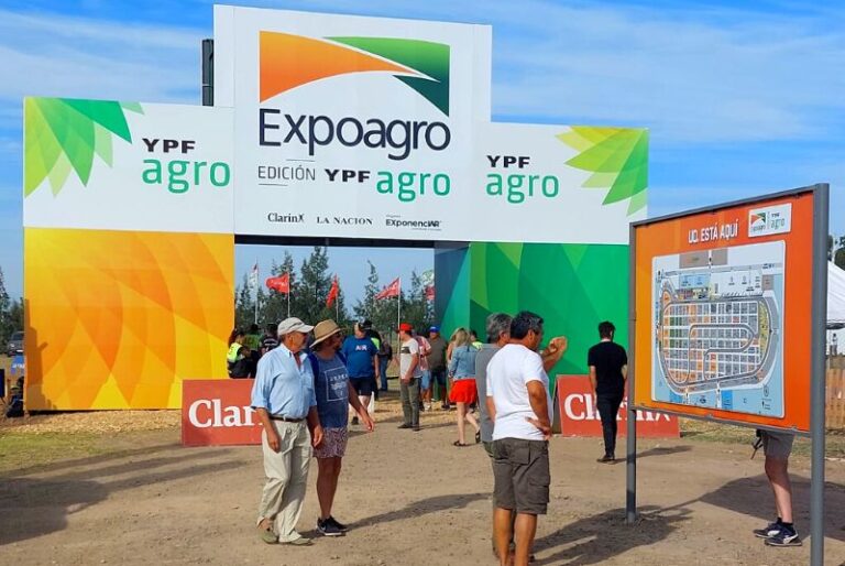 Expoagro: financiación para agricultores y ganaderos y apoyo para negocios internacionales.