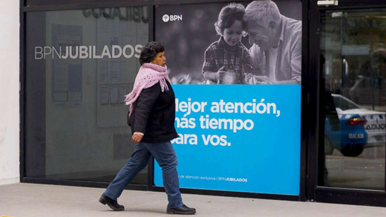 Cuánto cobran los jubilados y pensionados ANSES en junio de 2024