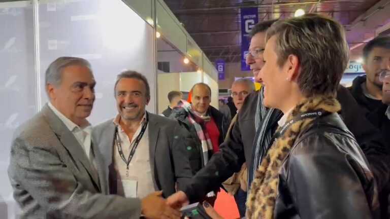 La ministra de Energía y Ambiente, Jimena Latorre, viajó a la apertura de la Expo San Juan Minera