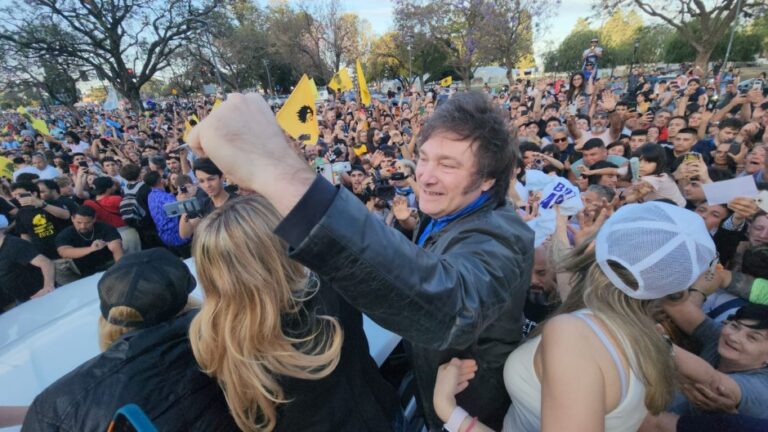 Milei viajará a Rosario para participar de las celebraciones por el Día de la Bandera