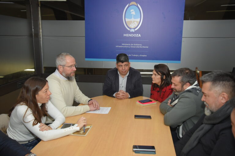 Paritarias 2024: el SUTE bajará a las bases la oferta salarial superadora que presentó el Gobierno