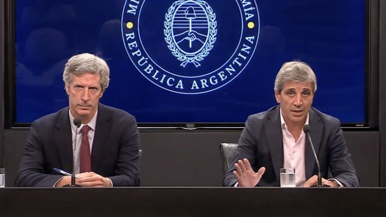 El Gobierno cita a los bancos para empezar la segunda fase de su plan económico