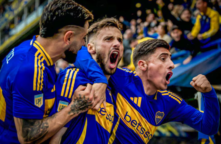 Boca se hizo fuerte de local y le ganó 3-2 a San Lorenzo en el clásico por la Liga Profesional