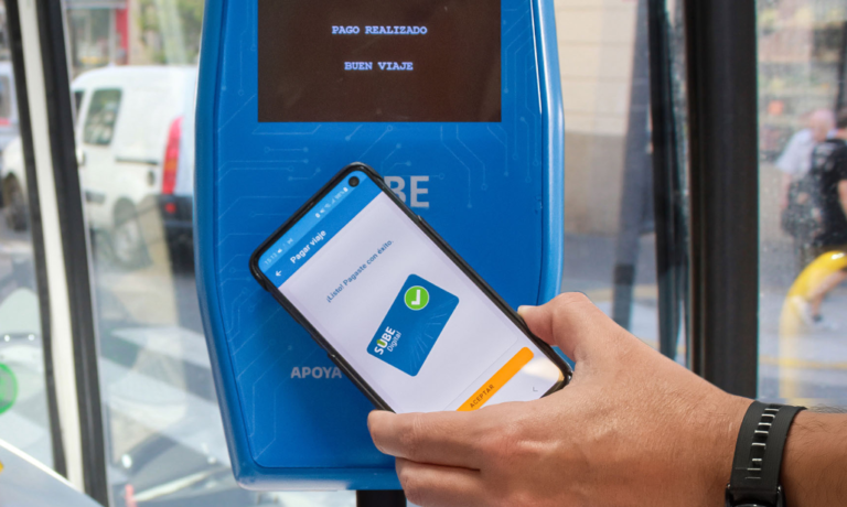 La SUBE Digital llega este lunes a Mendoza: cómo activarla, cargarla y pagar el colectivo