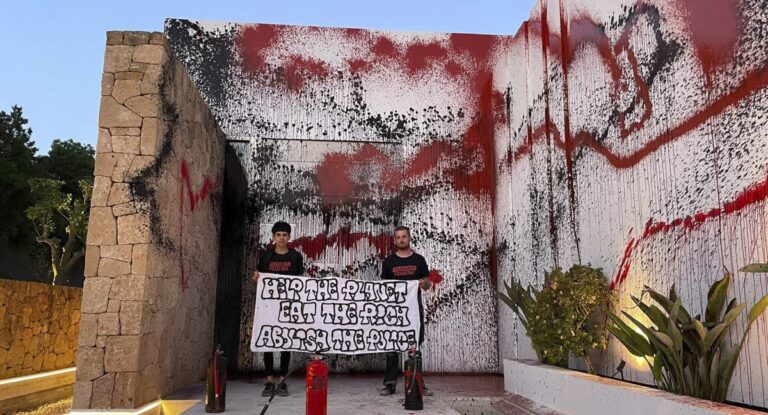 Vandalizaron la mansión de Lionel Messi en Ibiza