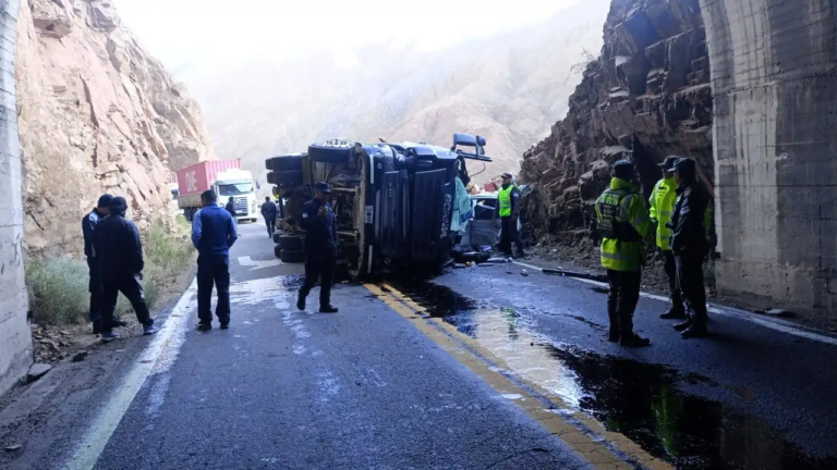 Accidente en el Paso a Chile: corte total en Ruta 7 y 40