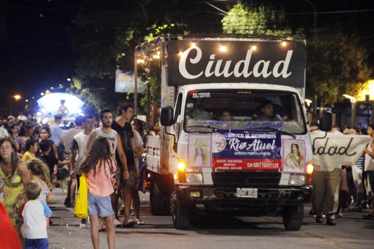 La Vía Blanca será hoy jueves en General Alvear, en el marco de la Vendimia del Infinito: