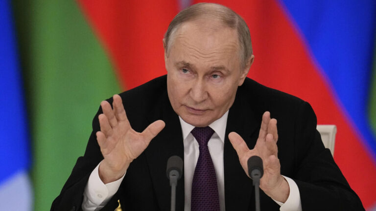 El G7 amenazó a Rusia con fuertes sanciones si no acepta la tregua con Ucrania