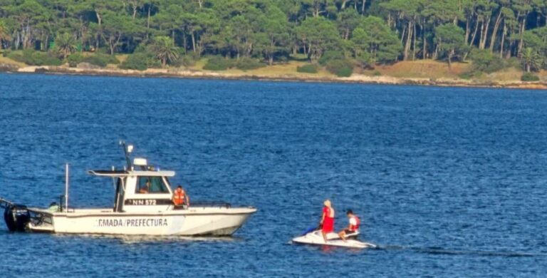 Desapareció en Punta del Este un deportista argentino que se metió al mar a entrenar