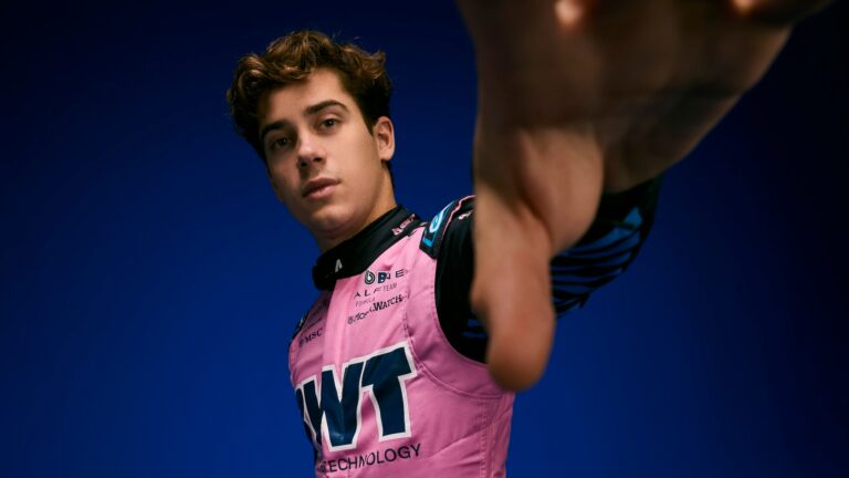 Franco Colapinto se subió al simulador de Alpine y mostró cómo es el circuito del Gran Premio de Australia