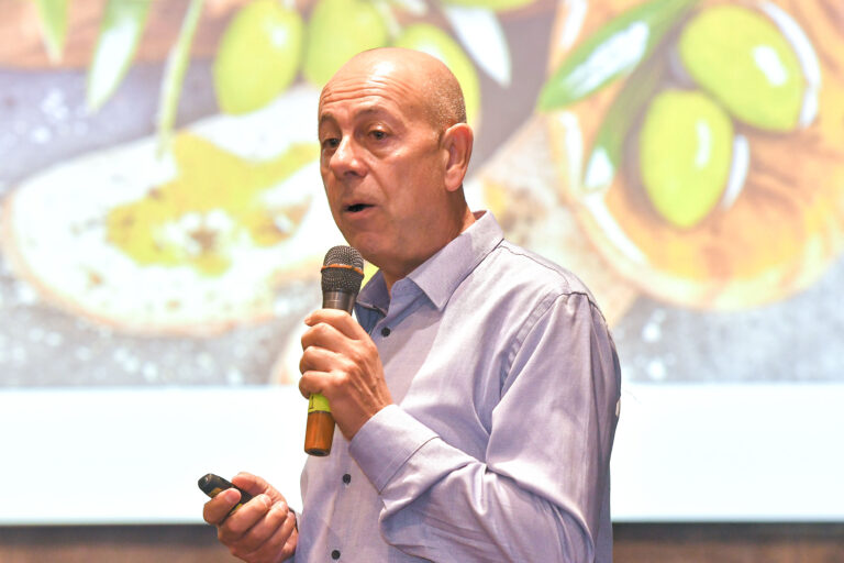 Mendoza celebra su identidad olivícola en el Festival Provincial del Envero 2025