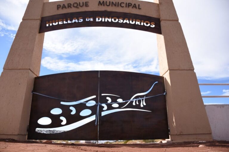 El Parque Municipal Huellas de Dinosaurios celebra su 1° aniversario