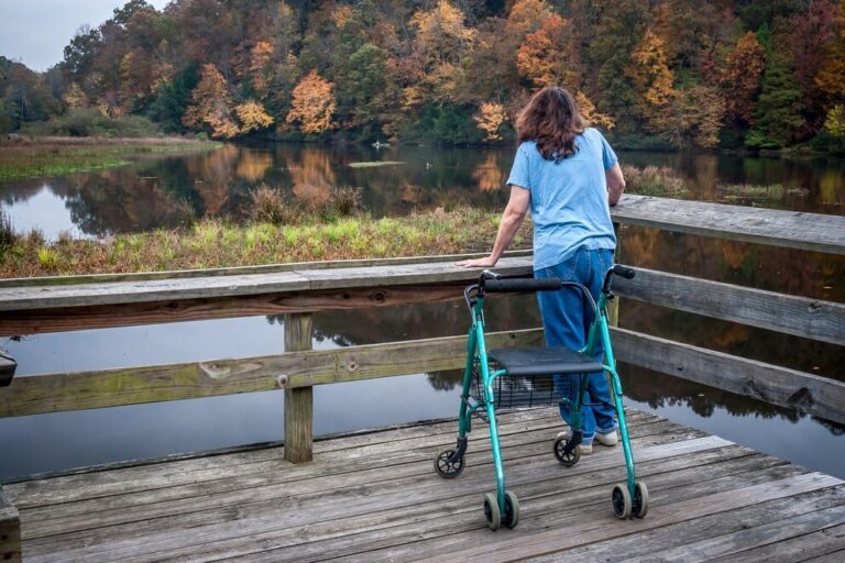 Un ensayo clínico experimental logró una gran recuperación en una paciente con ELA