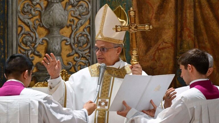 El papa León XIV les pidió a los líderes del mundo que se sienten a negociar para poner fin a las guerras