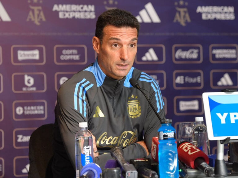 Scaloni no confirmó a Messi como titular ante Chile