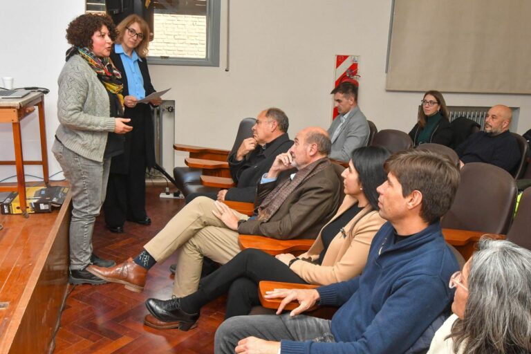 Mendoza impulsa el empleo con una nueva edición del programa de mecanización vitivinícola