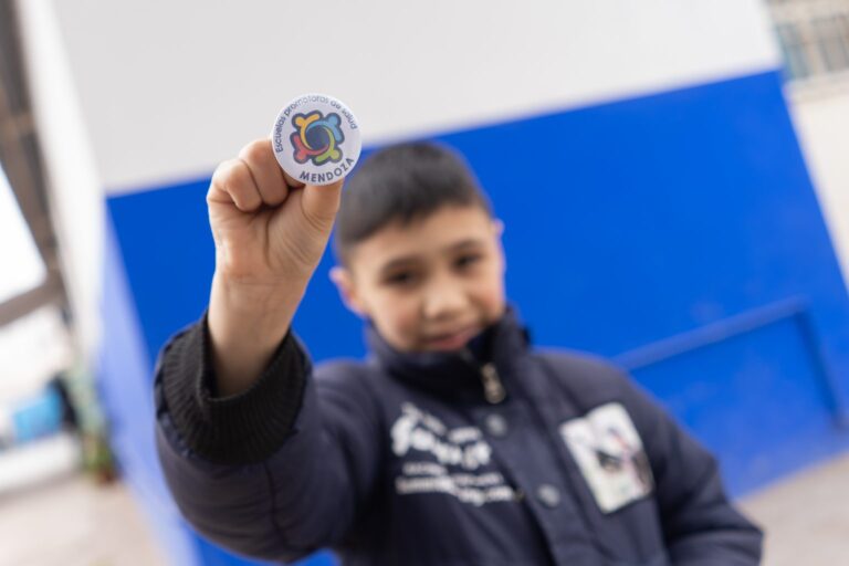Mendoza presentó el Programa Escuelas Promotoras de Salud junto a la Organización Panamericana