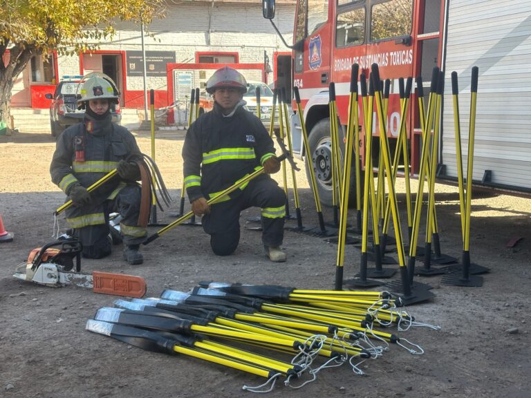 Bomberos de la Policía de Mendoza incorporó equipamiento para fortalecer la respuesta ante incendios forestales