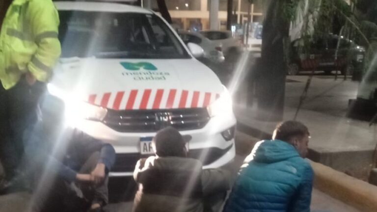 Tres sujetos fueron aprehendidos por robo gracias al programa Ojos en Alerta