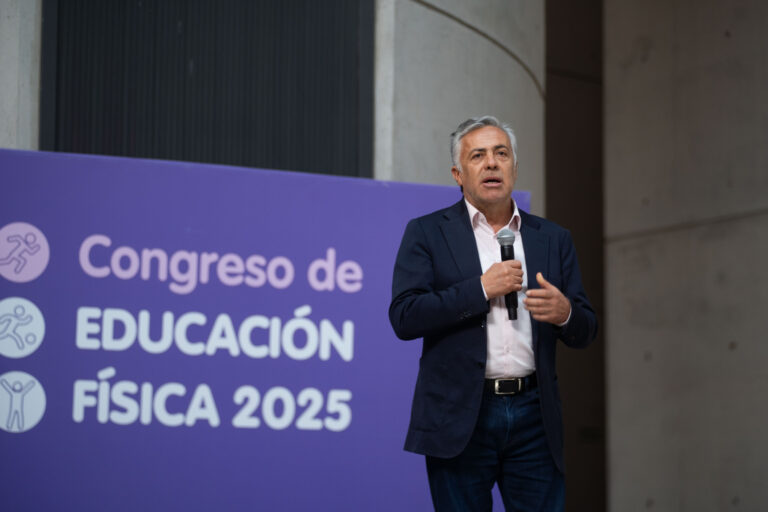 Cornejo abrió el Congreso de Educación Física 2025: “La educación y el deporte son claves para el desarrollo integral de Mendoza”