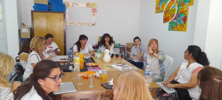 Oportuna-mente: docentes se capacitan para potenciar el desarrollo cognitivo infantil
