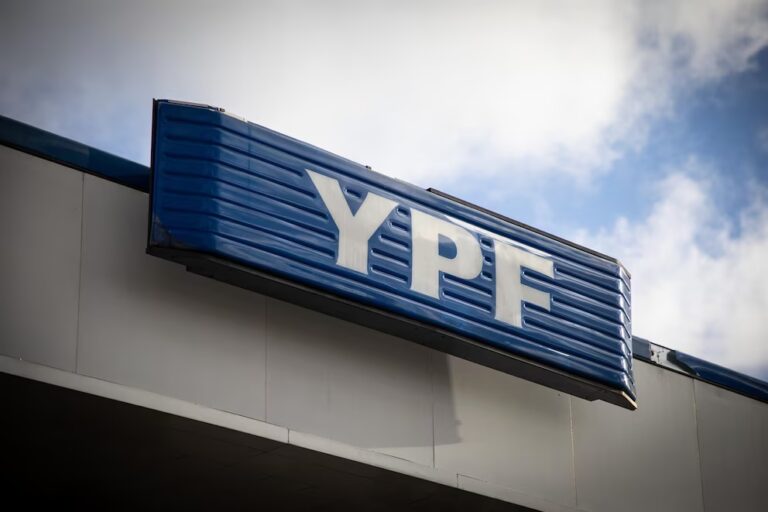 Juicio por la expropiación de YPF: la Argentina consiguió un fallo favorable