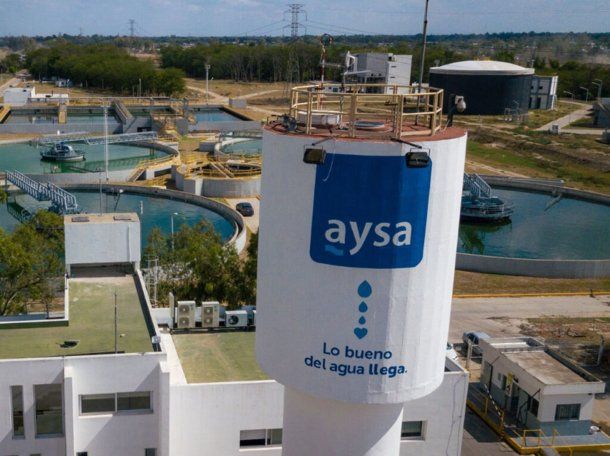 Privatización de AySA: un banco público deberá tasar las acciones del Estado que se pondrán a la venta