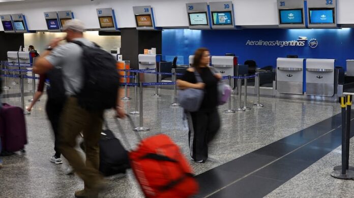 hay-demoras-y-cancelaciones-de-vuelos-en-los-aeropuertos-de-todo-el-pais-foto-reuters-agustin-marcarian-XYWJBTKZ4JD5PO4DFGTPOZZP5I.jpg