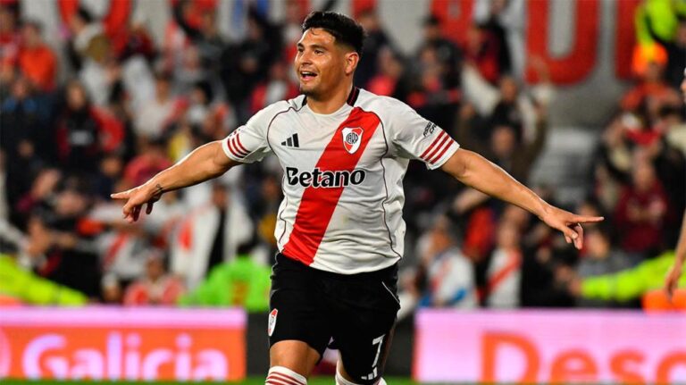 River le ganó 2-0 a San Martín de San Juan
