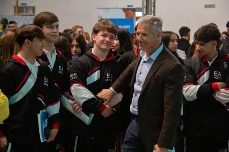 Se realizó la 28ª edición de la Oferta Educativa de General Alvear organizada por la Cámara Joven