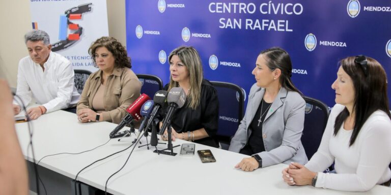 La DGE presentó cuatro nuevas carreras en San Rafael