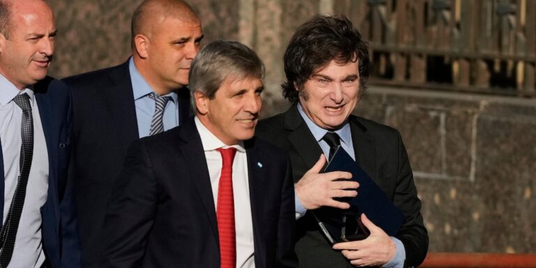 Dólar, inflación, licitación y Presupuesto 2026: la agenda urgente del Gobierno tras las elecciones en PBA