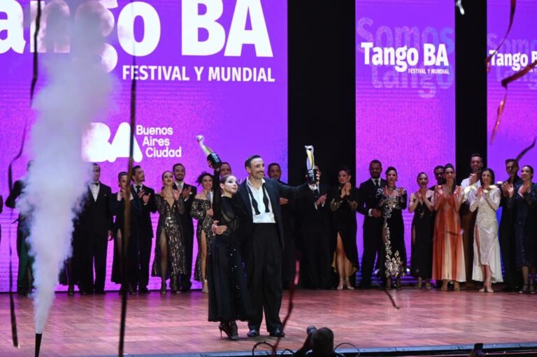 Los argentinos Leandro Bojko y Micaela García se consagraron campeones mundiales de Tango