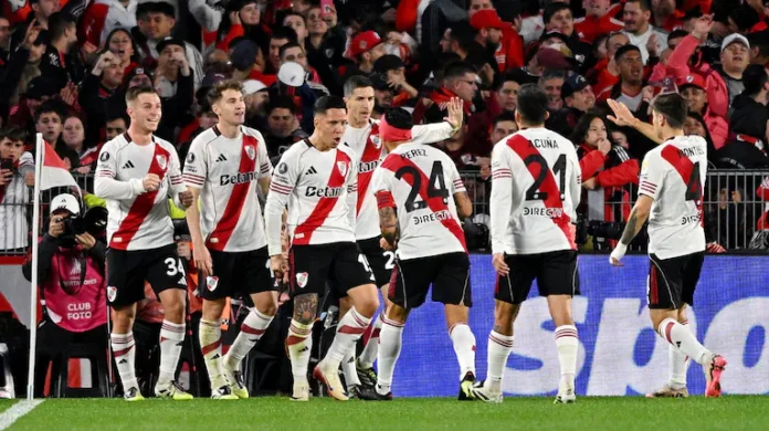 river-sera-local-de-palmeiras-en-el-monumental-foto-reuters-LDMI4PF7Z5B23NS5HVAGCAB4YA.webp