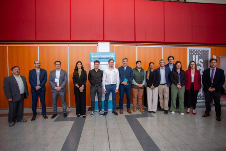 Ulpiano Suarez participó de la apertura del Foro Juvenil de Transición Energética Justa en Mendoza