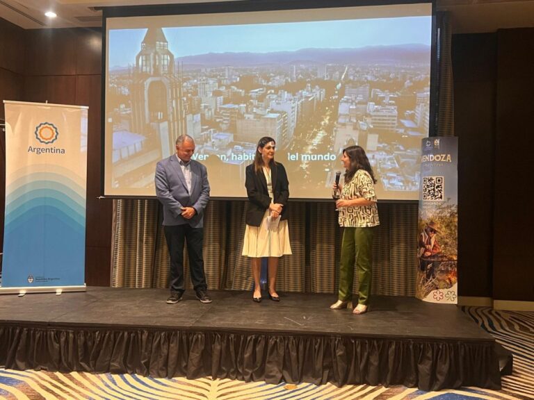 Bodegas de la provincia se lucieron en el Mendoza Wine Tasting en Panamá