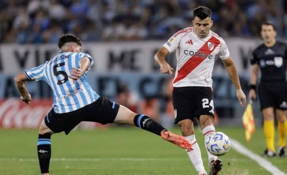 River y Racing se enfrentan por los cuartos de final de la Copa Argentina