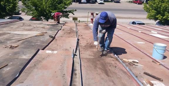 Infraestructura Escolar continúa sus trabajos en el sur provincial