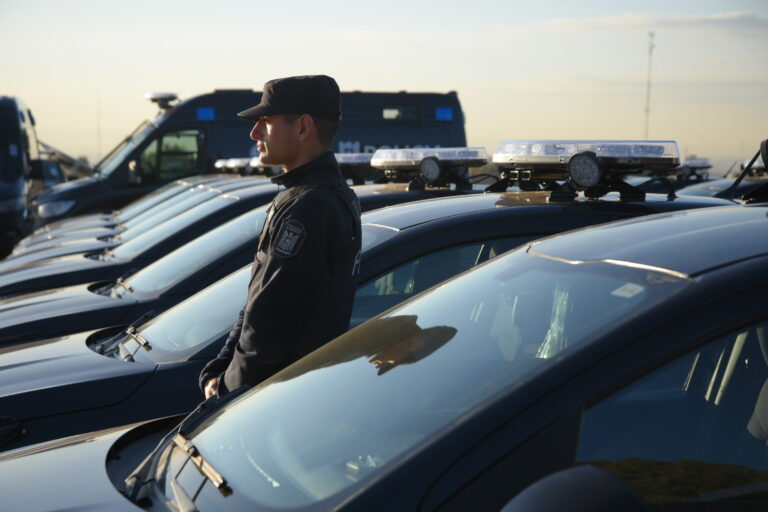 Operativo interprovincial: recuperan en General Alvear una camioneta robada en La Pampa y detienen a un sospechoso