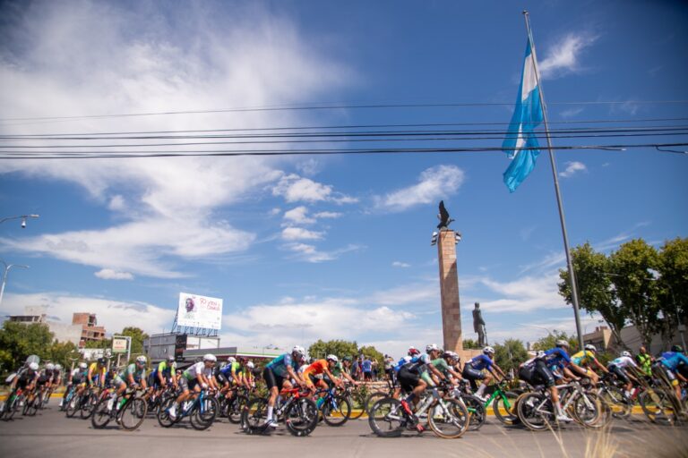 General Alvear vibró con la 2ª etapa de la Vuelta Ciclista de Mendoza
