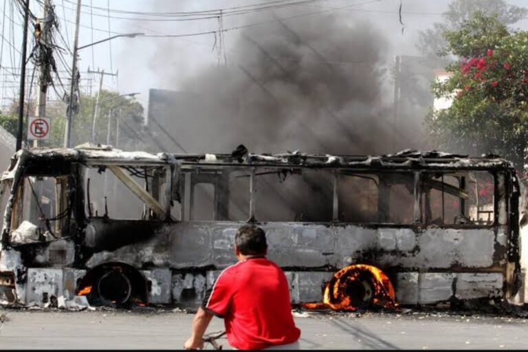 Ola de violencia en México: hay al menos 14 muertos y 45 detenidos