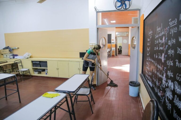 Elecciones departamentales: este lunes las escuelas funcionarán con normalidad