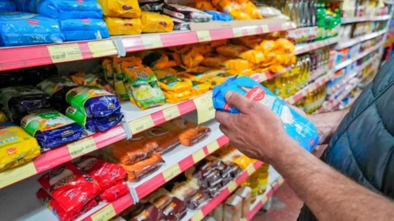 La inflación de enero fue de 2,9% y acumuló 32,4% en los últimos 12 meses