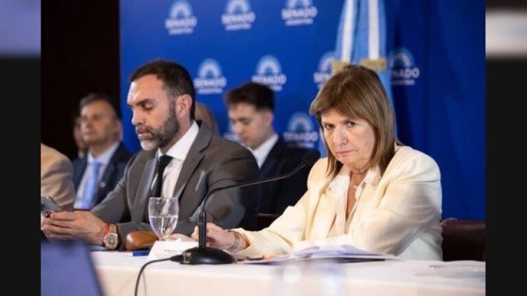 El Gobierno anunció que sacó el capítulo de Ganancias de la reforma laboral que se trata mañana en el Senado