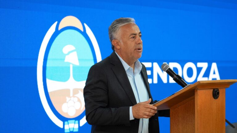 El Gobernador participó en la apertura de las 41ª Jornadas del Fofecma que se realizan en Mendoza.