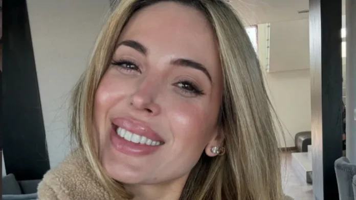 la-justicia-intimo-a-jesica-cirio-a-que-entregue-su-celular-para-ser-peritado-tras-los-videos-donde-se-ven-fajos-con-millones-de-dolares-foto-instagramjesicacirio-PGOKEBK4MNCZVGPC7EERDAD2OU