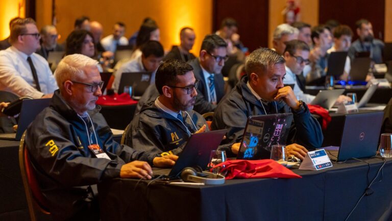 Mendoza dio inicio a la White Hat Conference, la cumbre internacional de hackers éticos y ciberseguridad